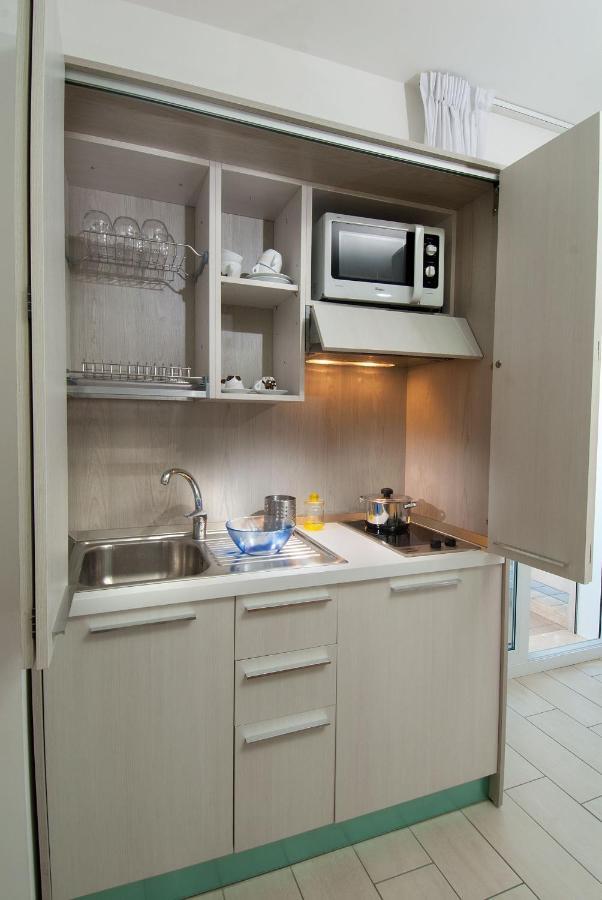 Residence Clipper Giulianova Bagian luar foto