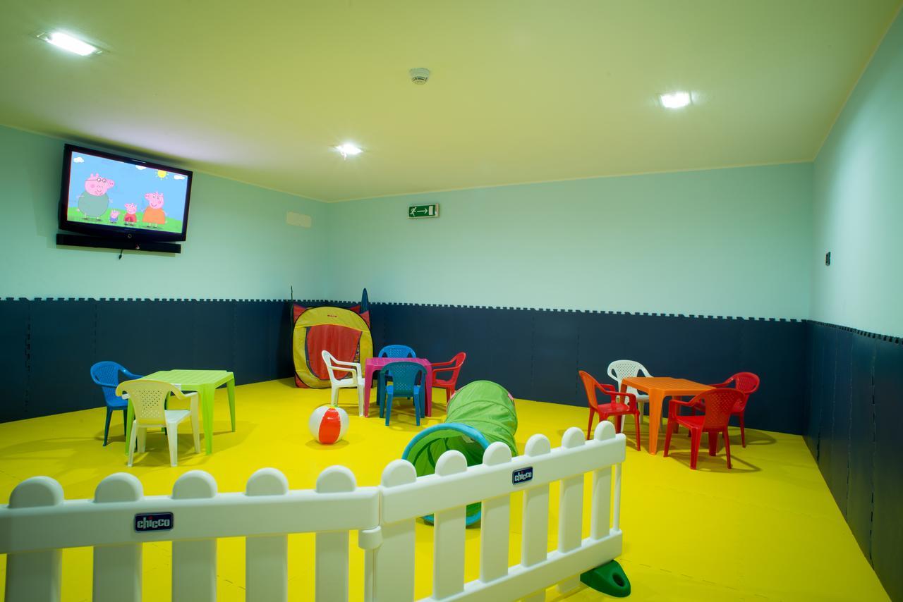 Residence Clipper Giulianova Bagian luar foto